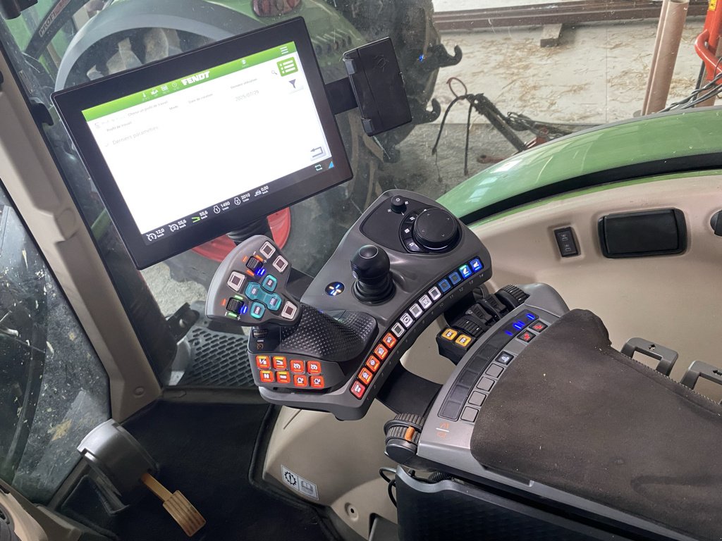 Traktor tipa Fendt 720 VARIO POWER, Gebrauchtmaschine u GUERET (Slika 9)