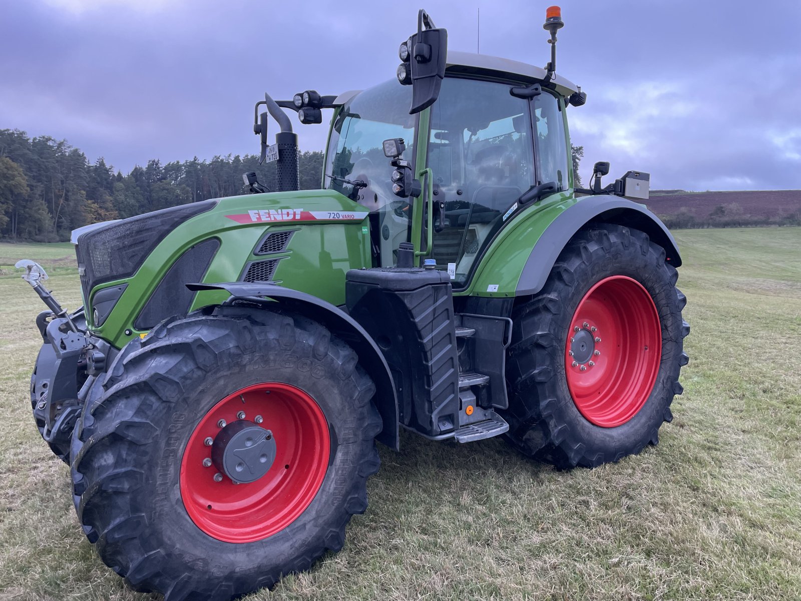 Traktor des Typs Fendt 720 Vario Power, Gebrauchtmaschine in Lichtenau (Bild 1)