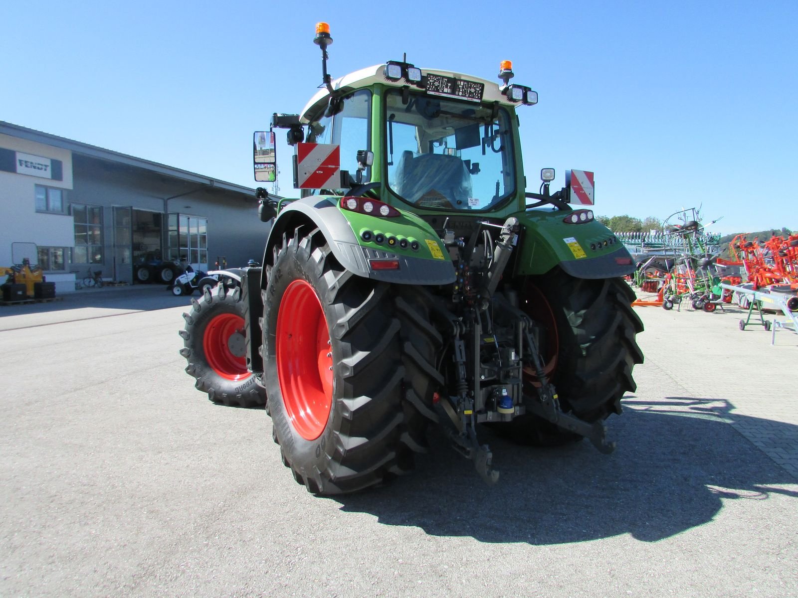 Traktor des Typs Fendt 720 Vario Profi+, Gebrauchtmaschine in Saxen (Bild 9)