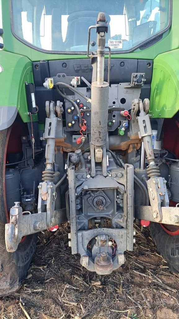 Traktor tipa Fendt 720 VARIO PROFI +, Gebrauchtmaschine u NEUVILLE AUX BOIS (Slika 10)