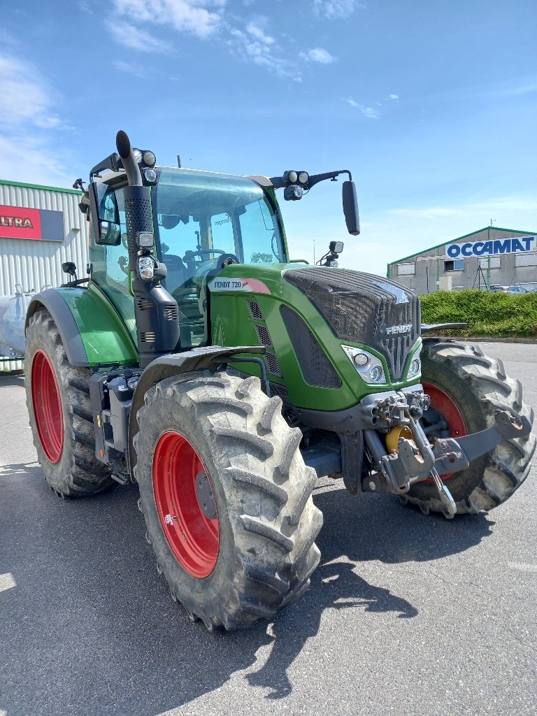 Traktor des Typs Fendt 720 VARIO PROFI +, Gebrauchtmaschine in Calmont (Bild 2)