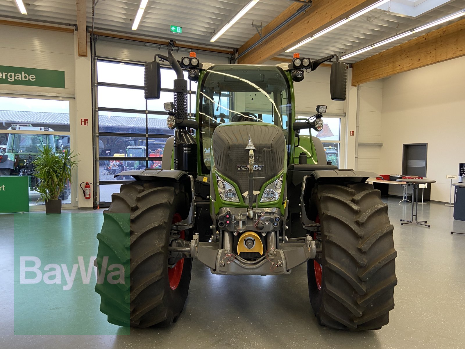 Traktor des Typs Fendt 720 Vario Profi GEN 6, Gebrauchtmaschine in Bamberg (Bild 4)