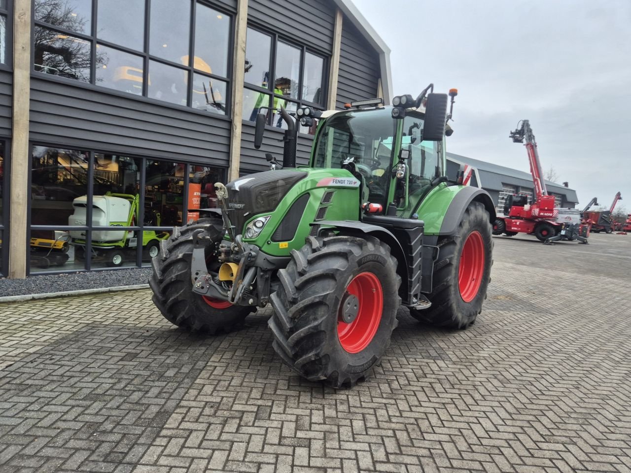 Traktor Türe ait Fendt 720 vario profi plus, Gebrauchtmaschine içinde Lunteren (resim 4)