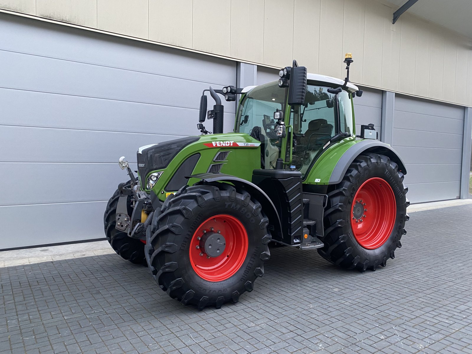 Traktor от тип Fendt 720 Vario Profi+ Setting2 Profiplus, Gebrauchtmaschine в Weigendorf (Снимка 1)
