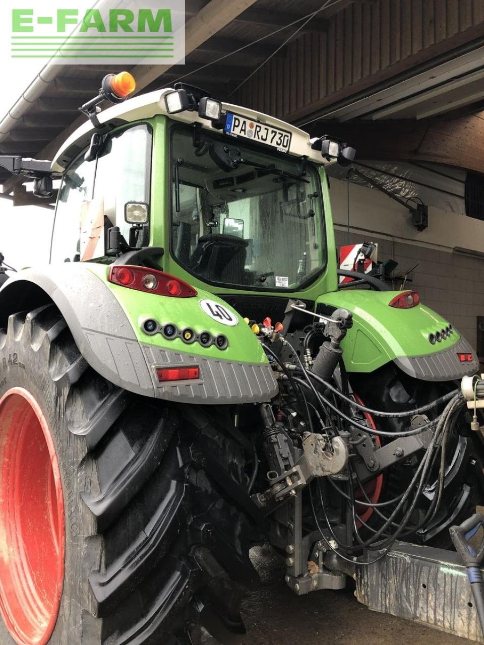 Traktor des Typs Fendt 720 vario profi, Gebrauchtmaschine in NEUKIRCHEN V. WALD (Bild 3)