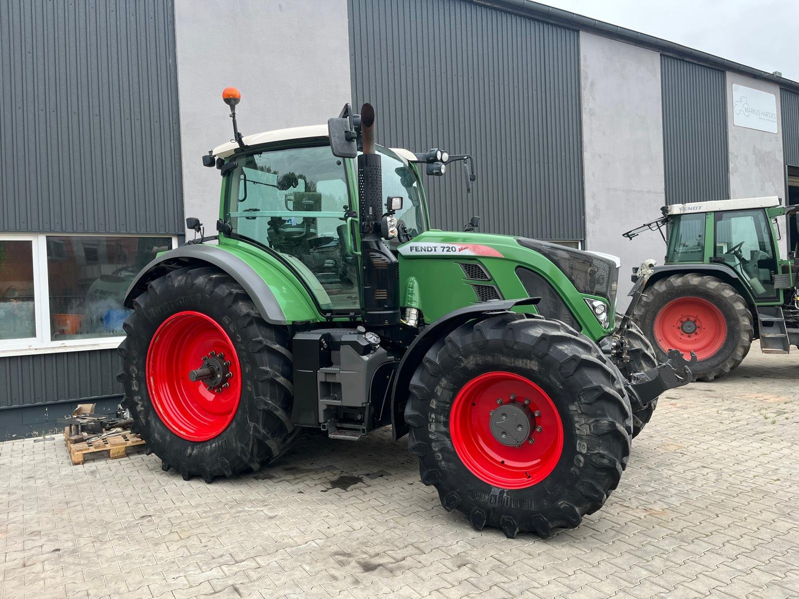 Traktor от тип Fendt 720 Vario ProfiPlus, Gebrauchtmaschine в Issum (Снимка 14)