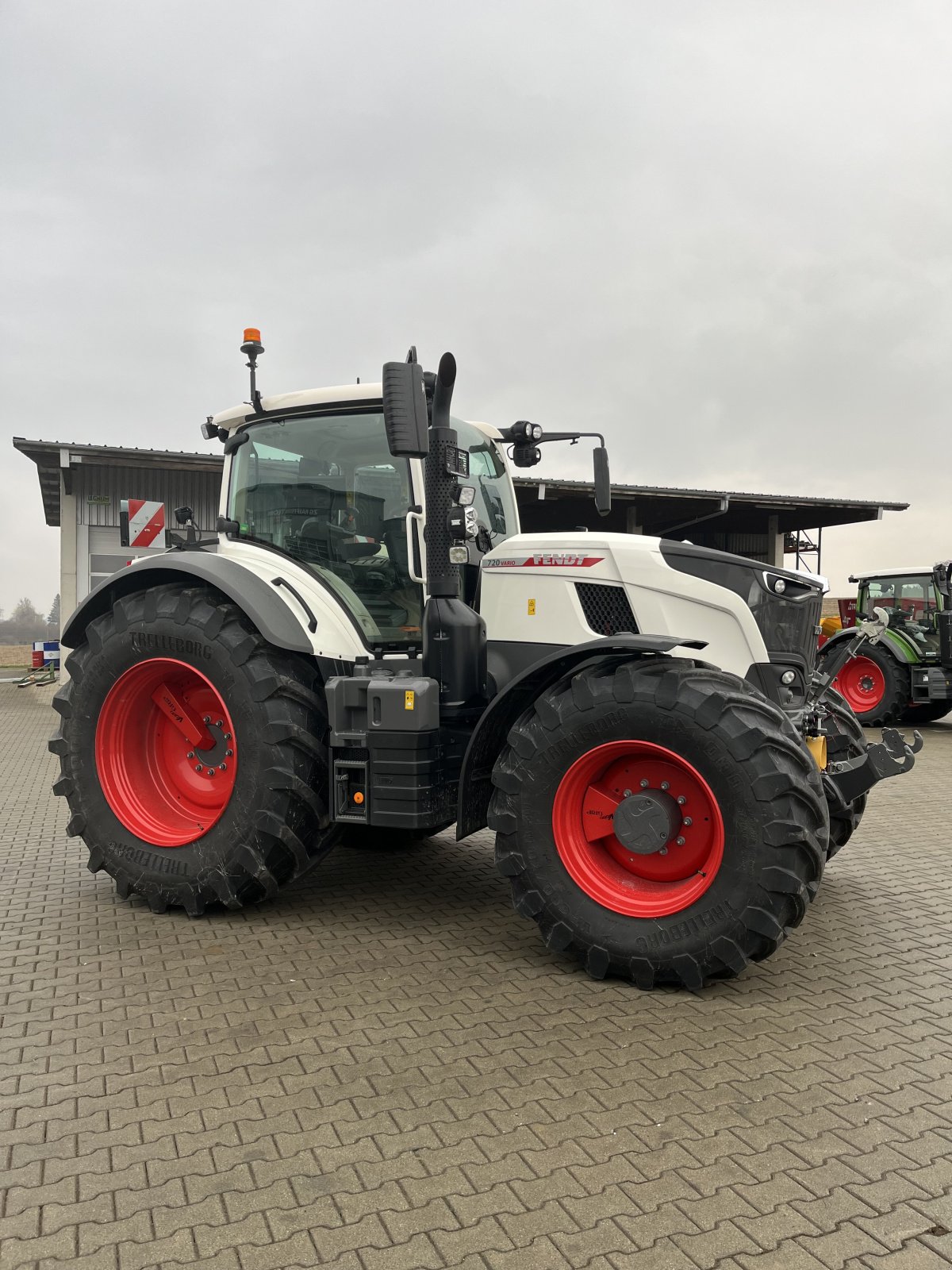 Traktor Türe ait Fendt 720 Vario ProfiPlus, Gebrauchtmaschine içinde Pfullendorf (resim 1)