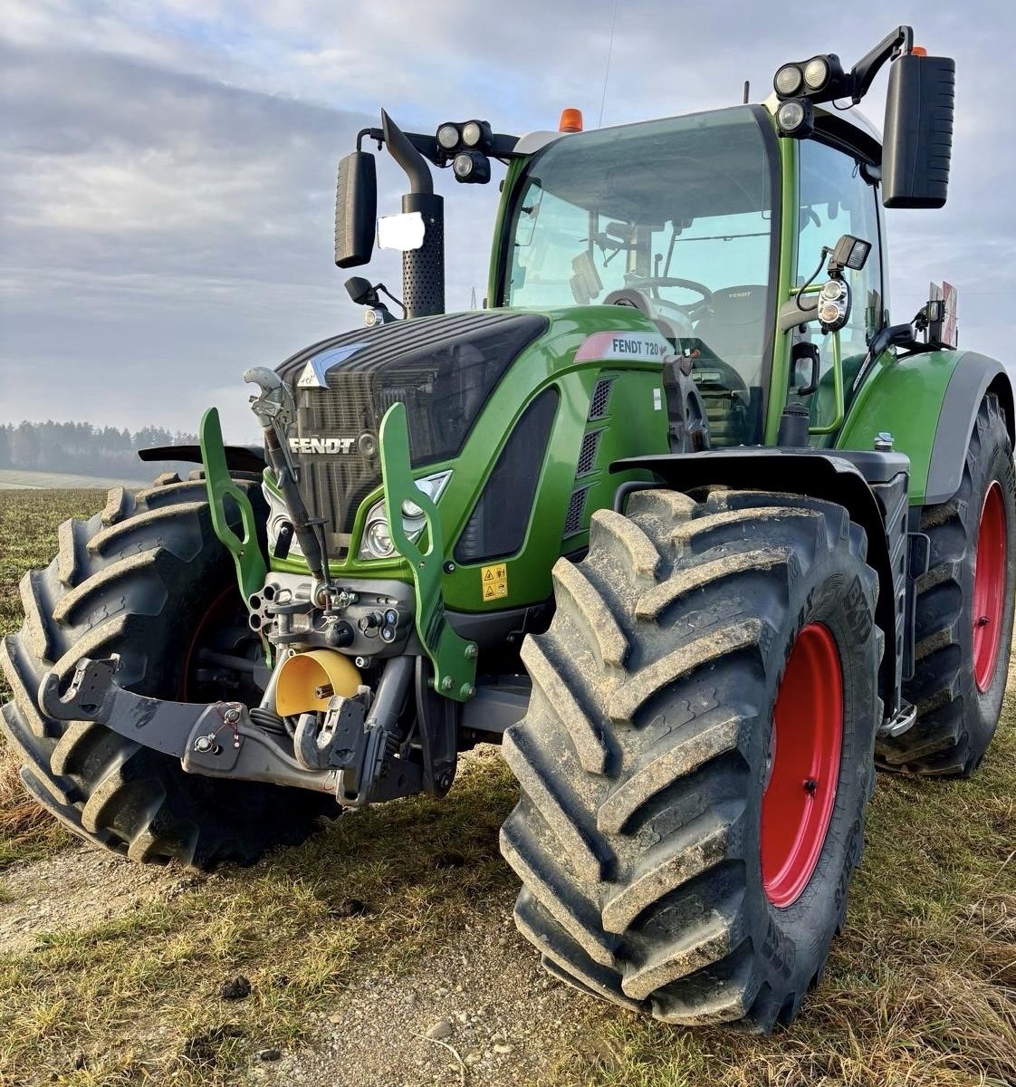 Traktor типа Fendt 720 Vario ProfiPlus, Gebrauchtmaschine в Niederaichbach (Фотография 1)