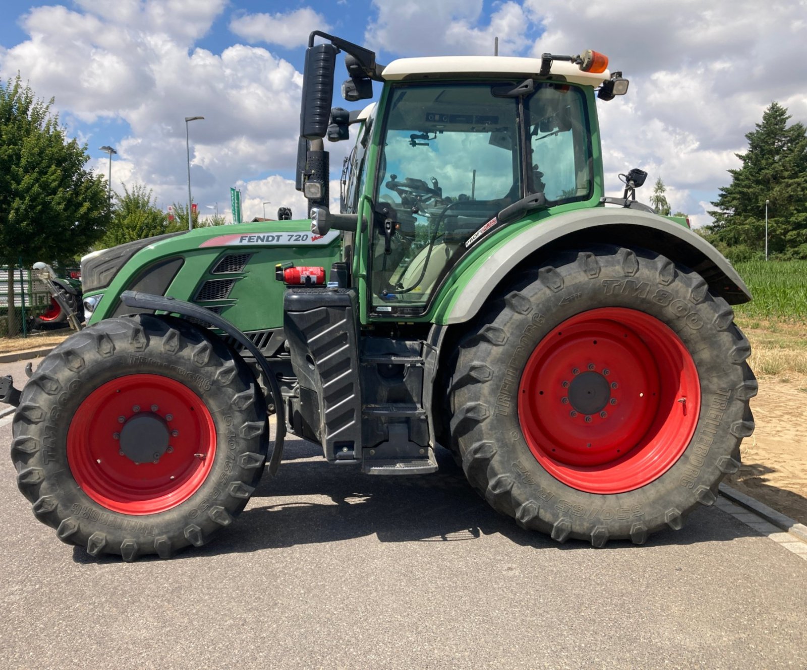 Traktor typu Fendt 720 Vario ProfiPlus, Gebrauchtmaschine v Simmershofen (Obrázek 2)