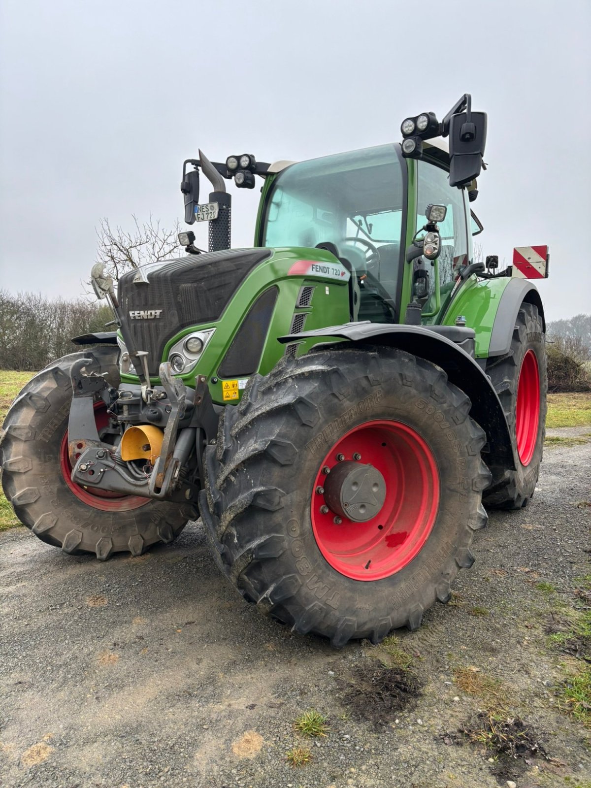 Traktor типа Fendt 720 Vario ProfiPlus, Gebrauchtmaschine в Bad Neustadt (Фотография 3)