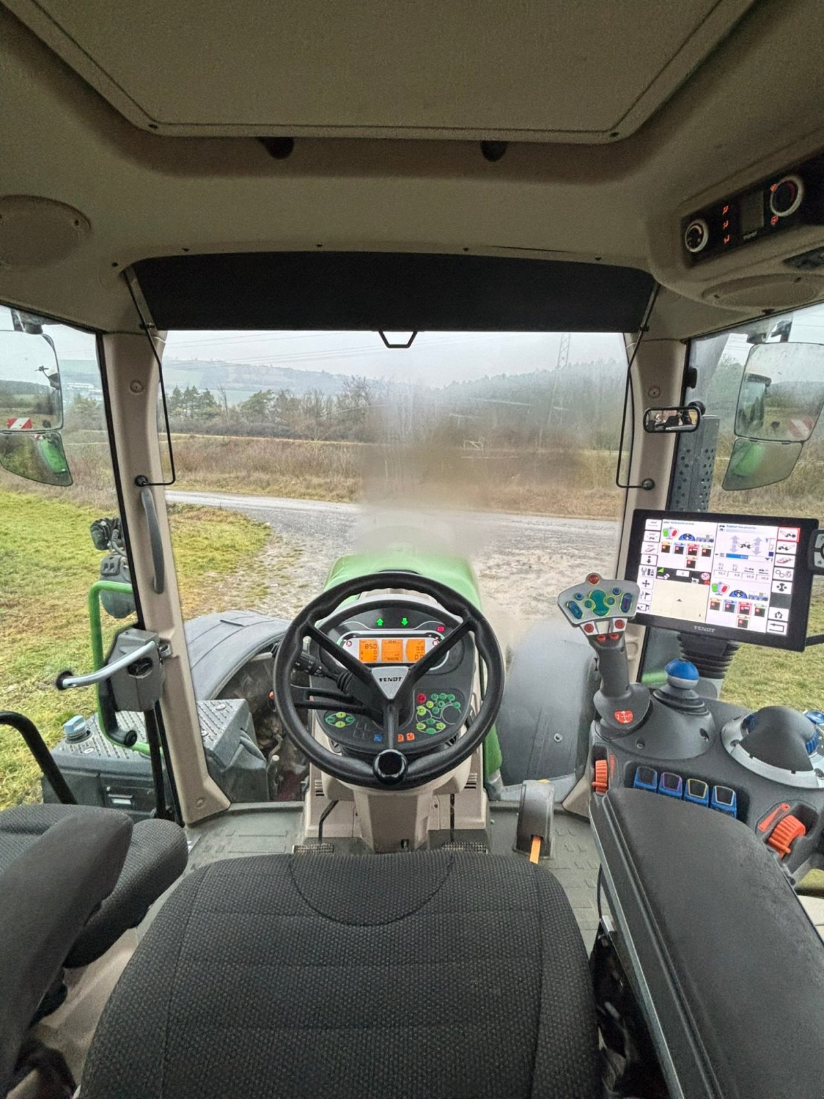 Traktor типа Fendt 720 Vario ProfiPlus, Gebrauchtmaschine в Bad Neustadt (Фотография 14)