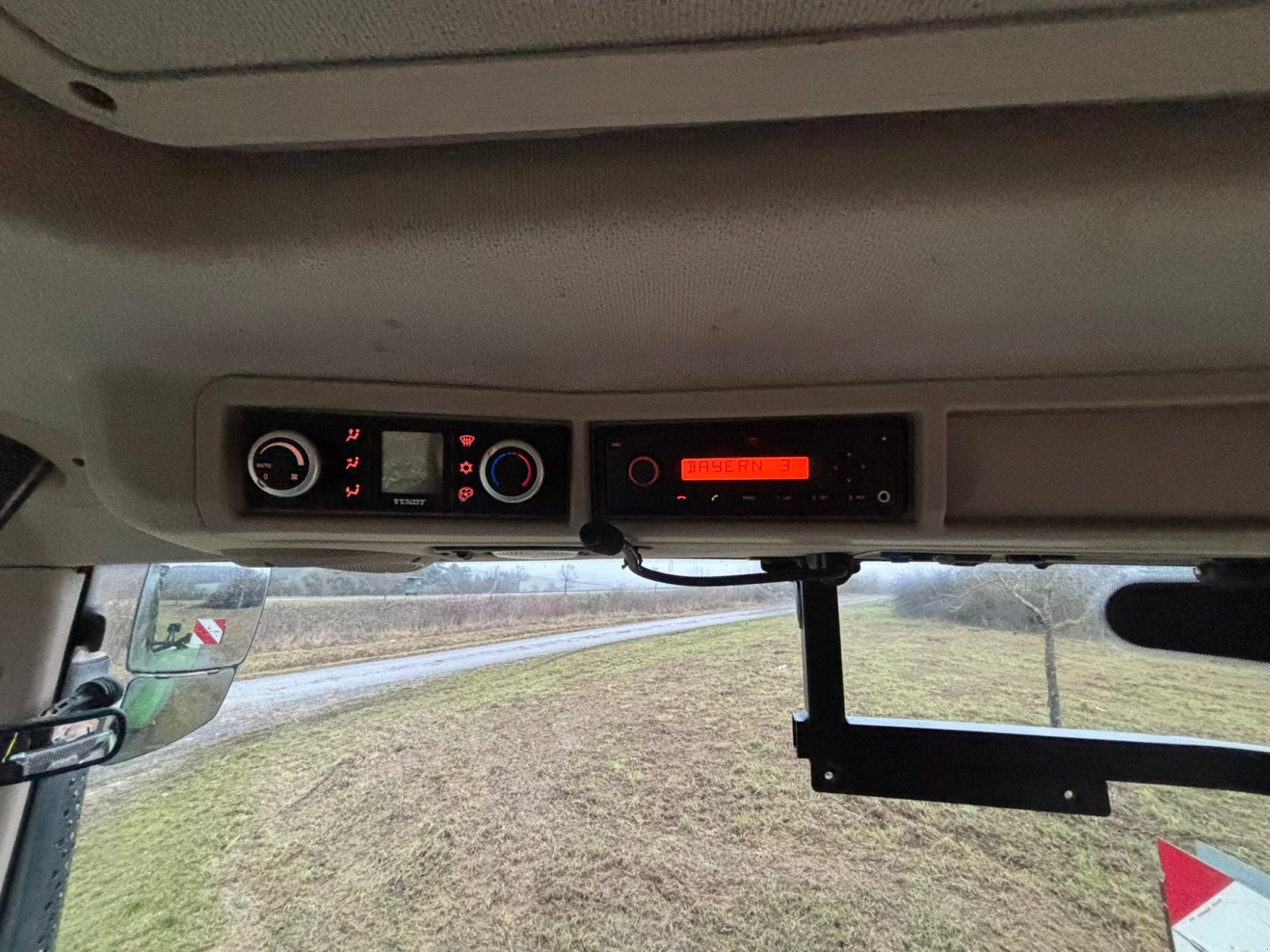 Traktor типа Fendt 720 Vario ProfiPlus, Gebrauchtmaschine в Bad Neustadt (Фотография 15)