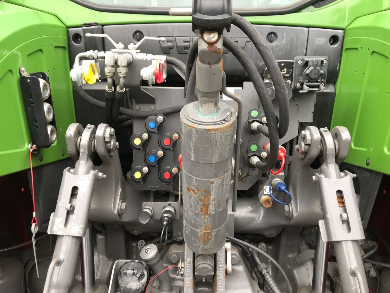 Traktor a típus Fendt 720 Vario S4 PowerPlus, Gebrauchtmaschine ekkor: Achterveld (Kép 8)