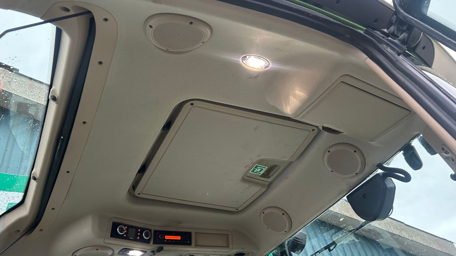 Traktor of the type Fendt 720 Vario S4 Profi Plus, Gebrauchtmaschine in Rødekro (Picture 11)