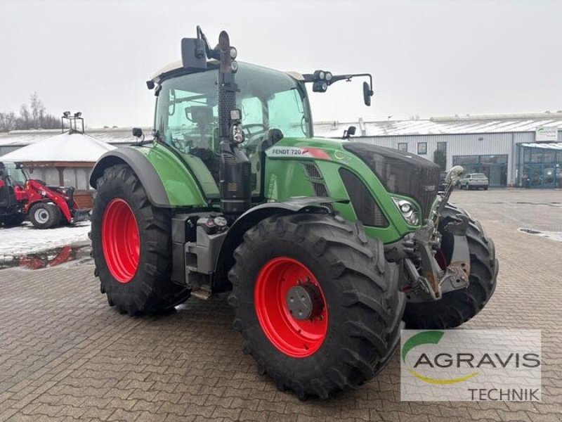 Traktor of the type Fendt 720 VARIO S4 Profi Plus, Gebrauchtmaschine in Meppen (Picture 2)