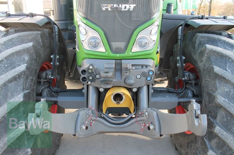 Traktor des Typs Fendt 720 VARIO S4 PROFI PLUS, Gebrauchtmaschine in Straubing (Bild 4)