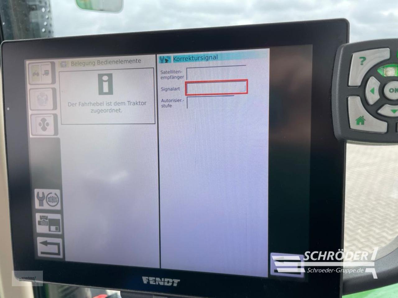 Traktor des Typs Fendt 720 VARIO S4 PROFI PLUS, Gebrauchtmaschine in Wildeshausen (Bild 15)