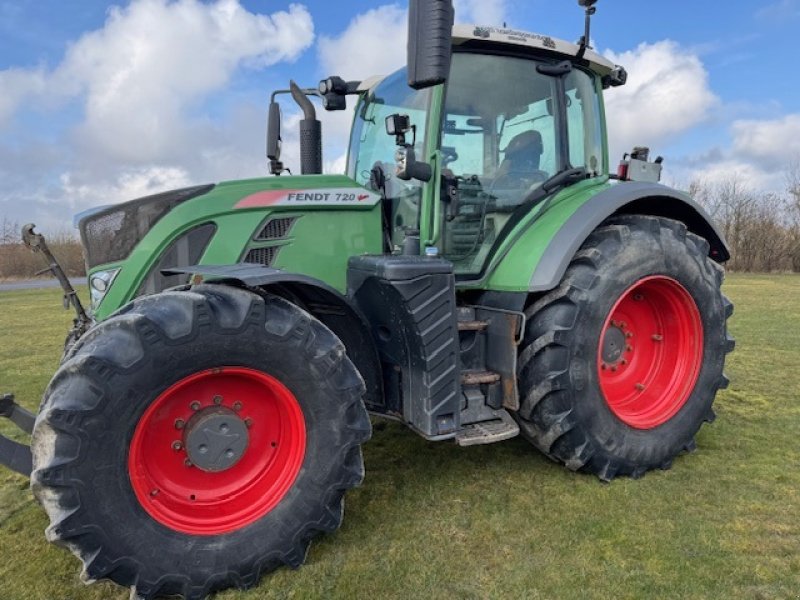 Traktor des Typs Fendt 720 Vario S4 Profi, Gebrauchtmaschine in Roskilde (Bild 1)