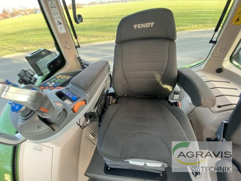Traktor des Typs Fendt 720 VARIO S4, Gebrauchtmaschine in Barsinghausen-Göxe (Bild 12)