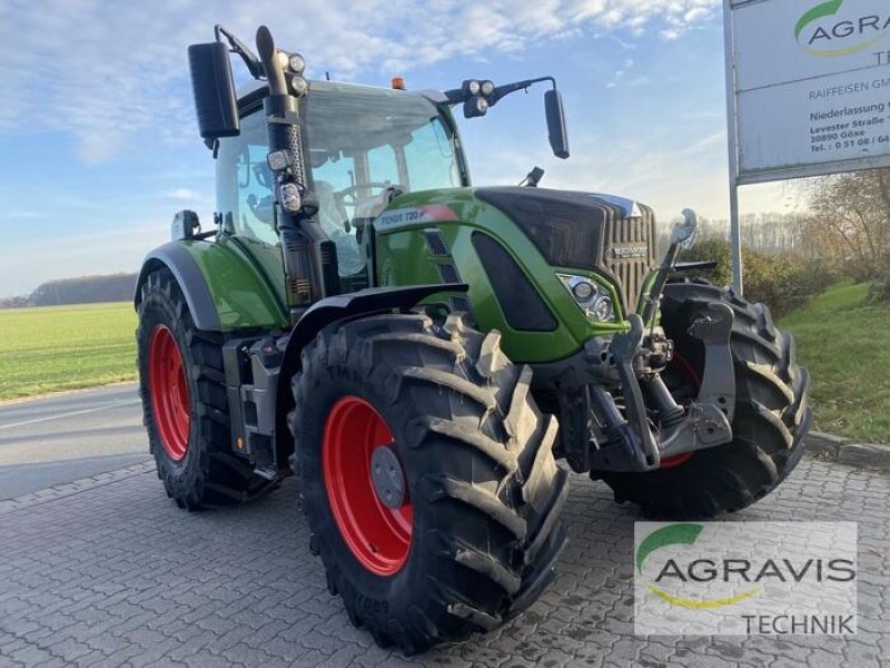 Traktor des Typs Fendt 720 VARIO S4, Gebrauchtmaschine in Barsinghausen-Göxe