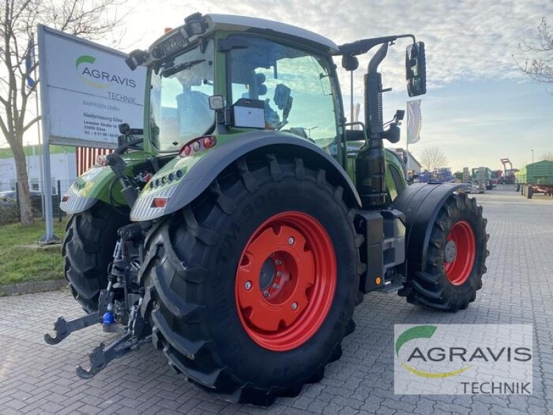 Traktor des Typs Fendt 720 VARIO S4, Gebrauchtmaschine in Barsinghausen-Göxe (Bild 3)