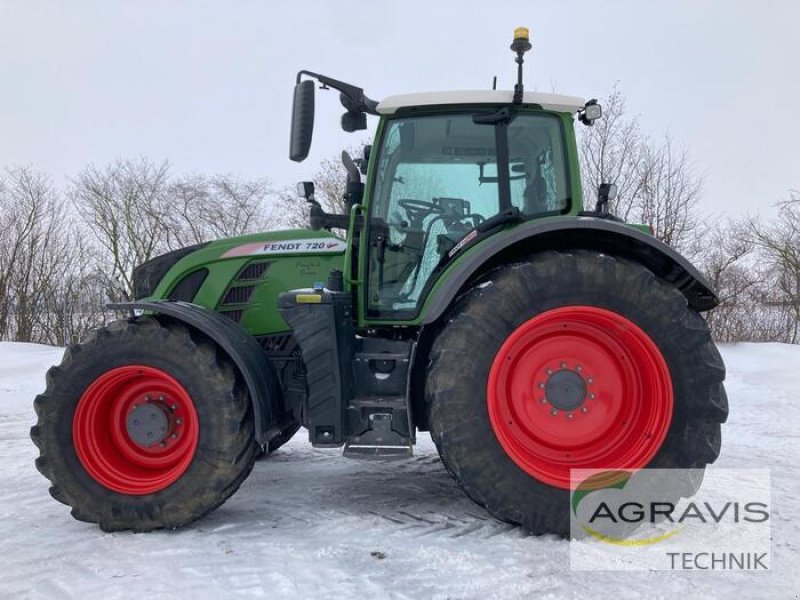 Traktor des Typs Fendt 720 VARIO S4, Gebrauchtmaschine in Söhlde-Hoheneggelsen (Bild 2)