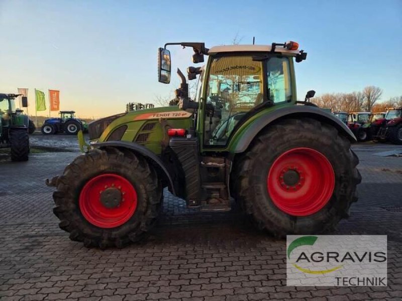 Traktor des Typs Fendt 720 VARIO S4, Gebrauchtmaschine in Calbe / Saale (Bild 2)
