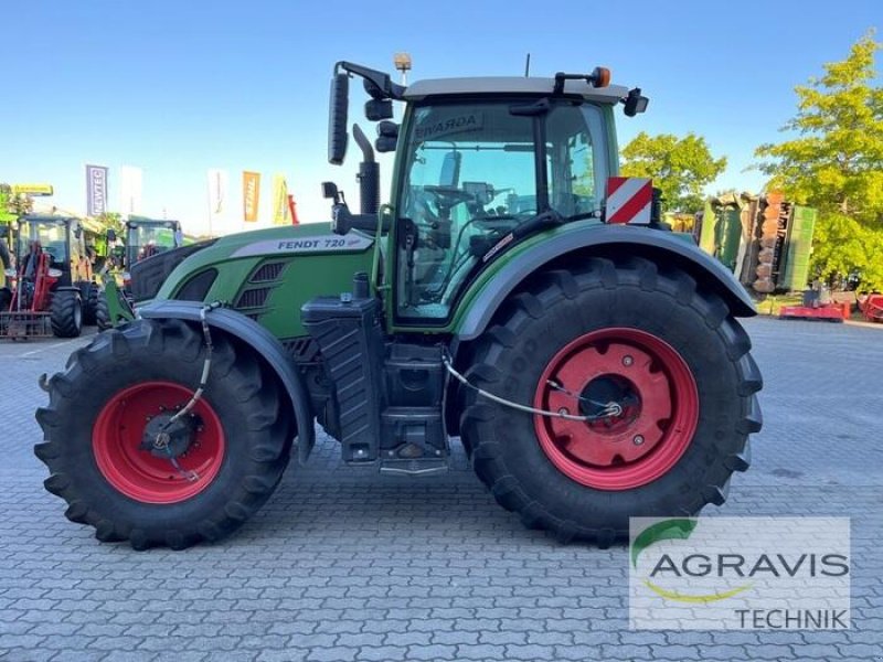 Traktor des Typs Fendt 720 VARIO S4, Gebrauchtmaschine in Seelow (Bild 2)