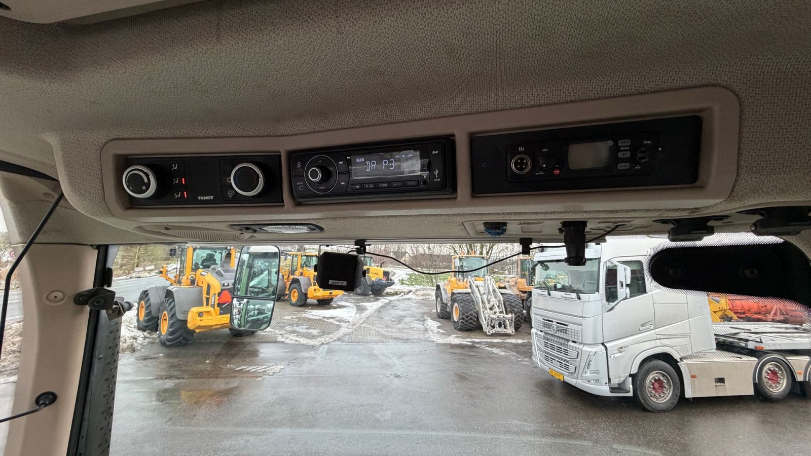 Traktor tip Fendt 720 Vario SCR PROFI MED FULD AFFJEDRING, FRONT PTO OG NÆSTEN NYE DÆK!, Gebrauchtmaschine in Nørager (Poză 20)