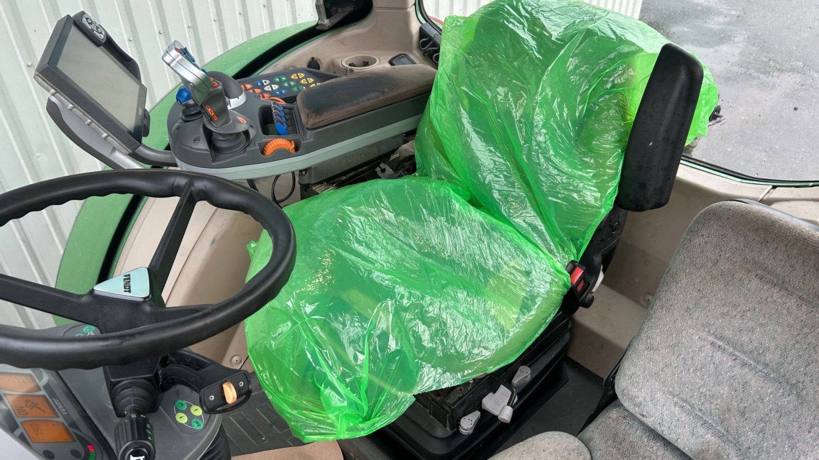 Traktor of the type Fendt 720 Vario SCR Profi Plus  Med Ålø Q65 Frontlæsser, Gebrauchtmaschine in Rødekro (Picture 12)