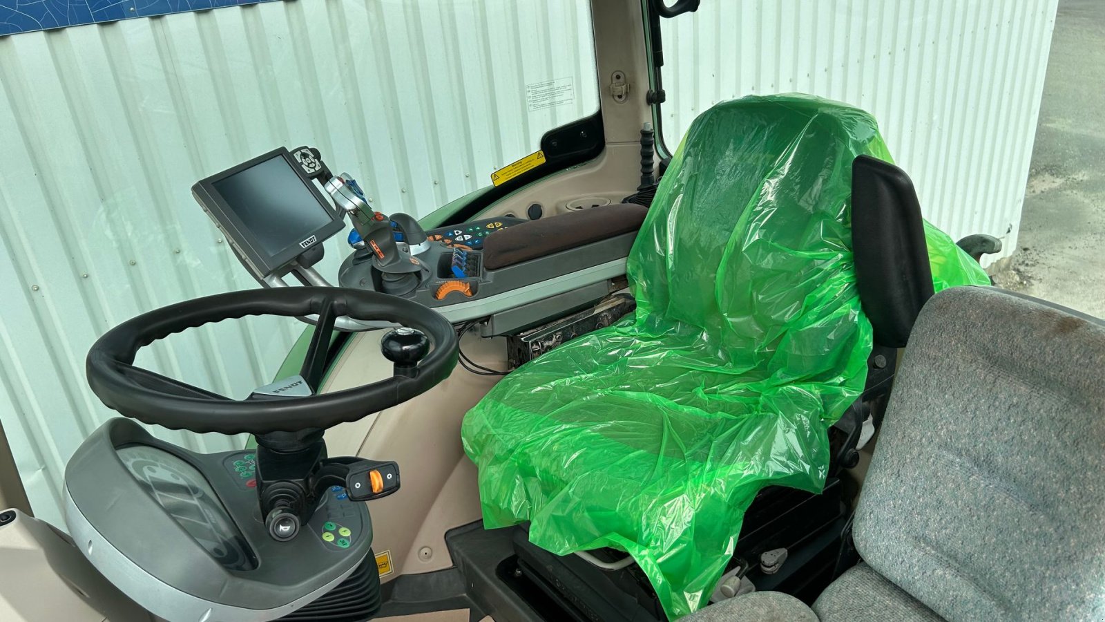 Traktor типа Fendt 720 Vario SCR Profi Plus, Gebrauchtmaschine в Rødekro (Фотография 11)