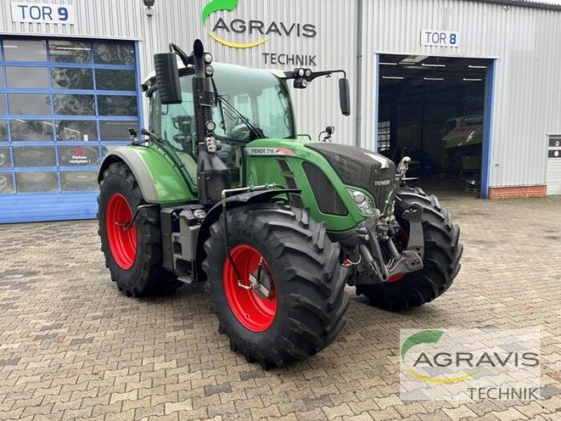 Traktor типа Fendt 720 VARIO SCR Profi Plus, Gebrauchtmaschine в Meppen (Фотография 3)