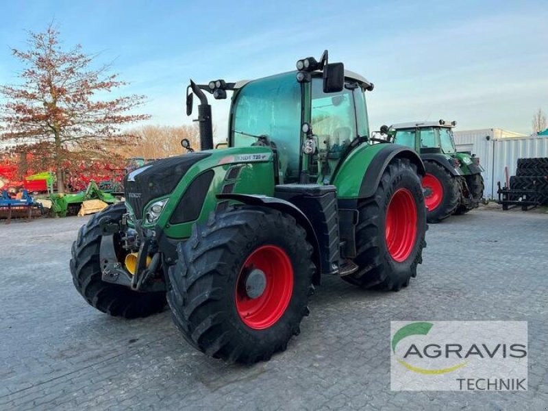 Traktor des Typs Fendt 720 VARIO SCR, Neumaschine in Calbe / Saale (Bild 1)