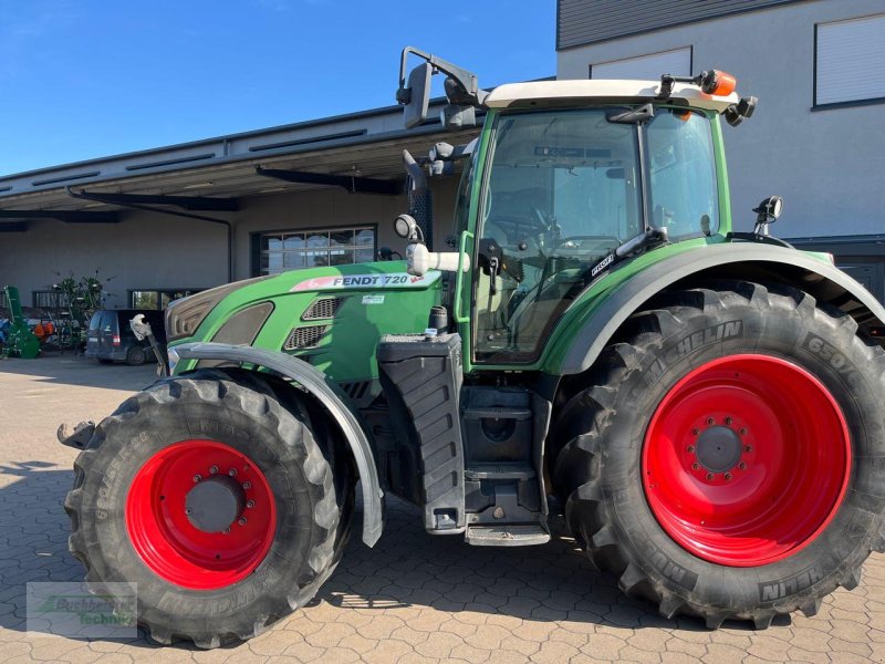 Traktor des Typs Fendt 720 Vario SCR, Gebrauchtmaschine in Coppenbruegge (Bild 1)