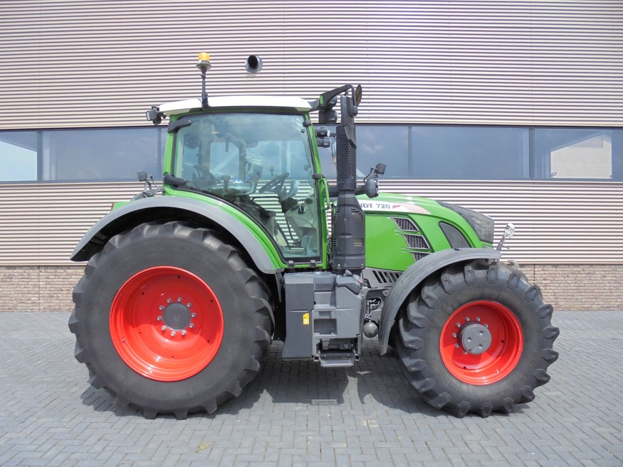 Traktor of the type Fendt 720 vario tms s4 718/722/724, Gebrauchtmaschine in Houten (Picture 5)