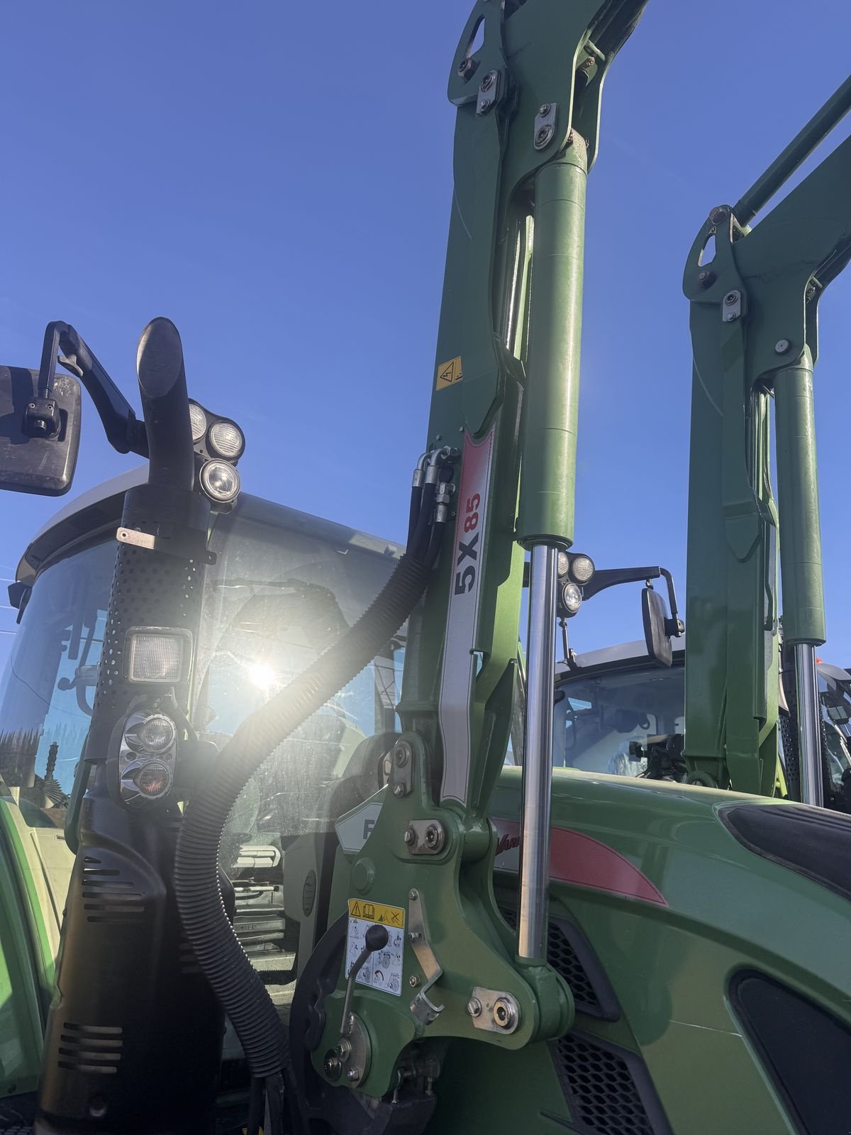 Traktor des Typs Fendt 720 Vario, Gebrauchtmaschine in Traberg (Bild 3)