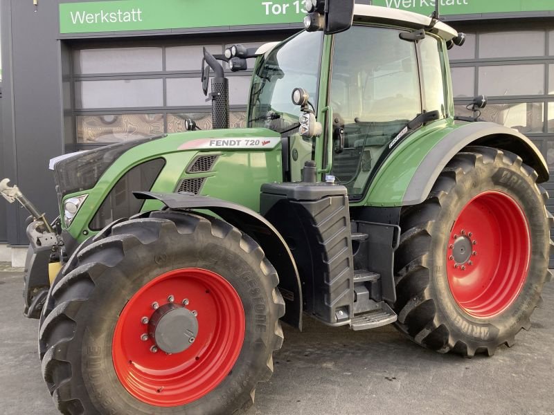 Traktor des Typs Fendt 720 VARIO, Gebrauchtmaschine in Wülfershausen an der Saale (Bild 2)
