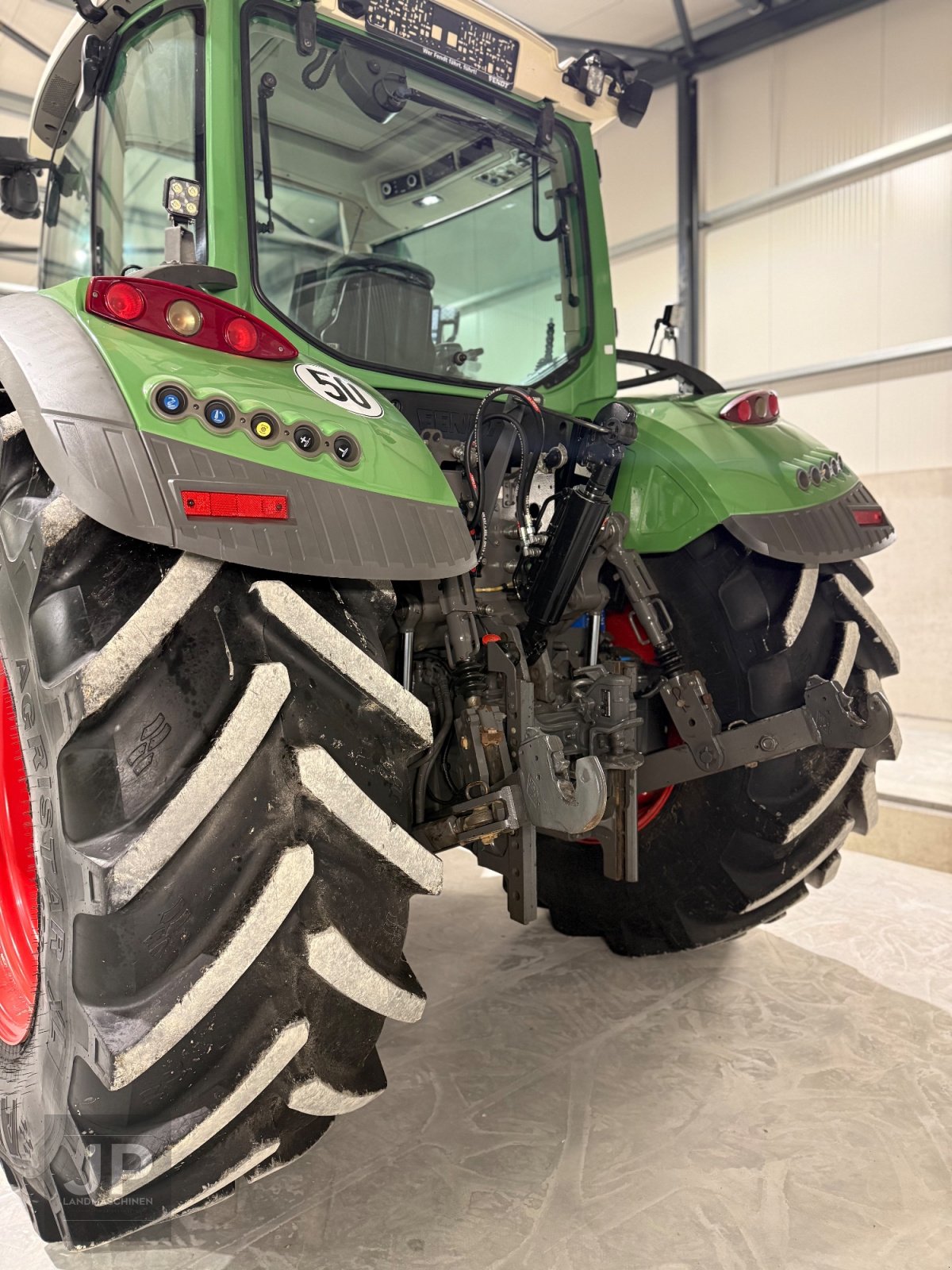 Traktor des Typs Fendt 720 Vario, Gebrauchtmaschine in Kastl (Bild 3)