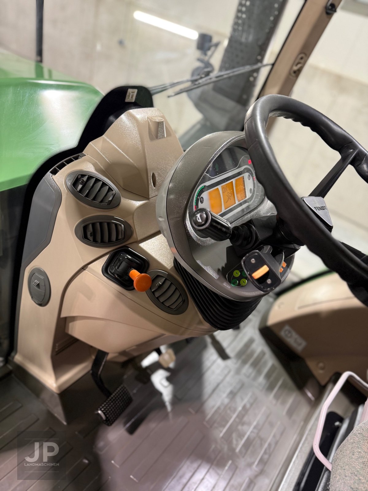 Traktor des Typs Fendt 720 Vario, Gebrauchtmaschine in Kastl (Bild 11)