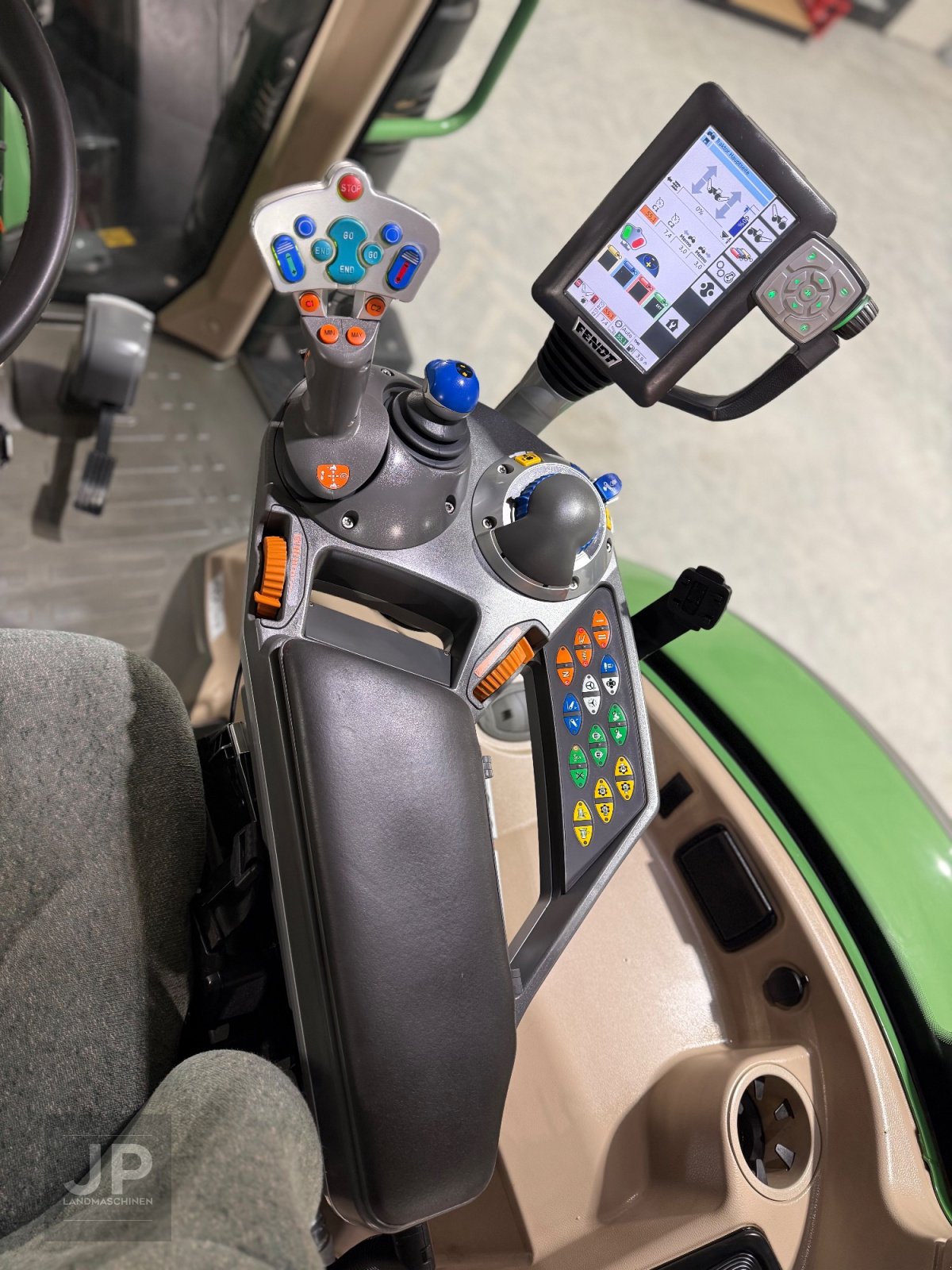 Traktor des Typs Fendt 720 Vario, Gebrauchtmaschine in Kastl (Bild 16)