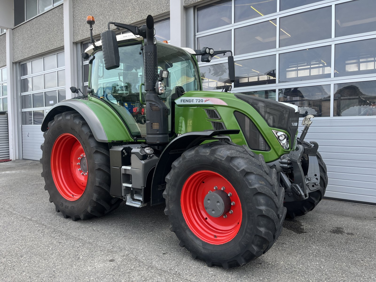 Traktor typu Fendt 720 Vario, Gebrauchtmaschine v Frastanz (Obrázek 8)