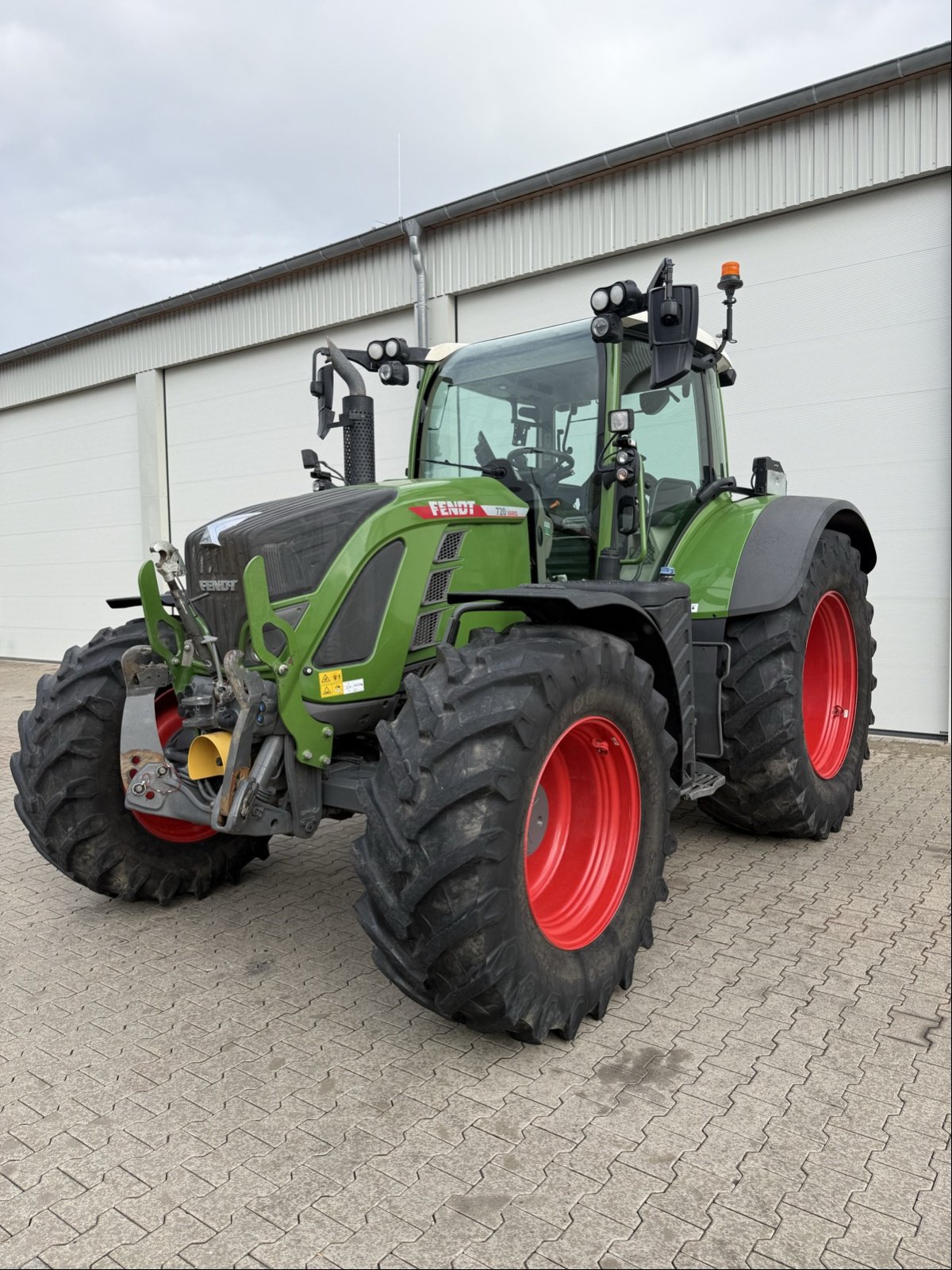 Traktor του τύπου Fendt 720 Vario, Gebrauchtmaschine σε Bad Oldesloe (Φωτογραφία 1)