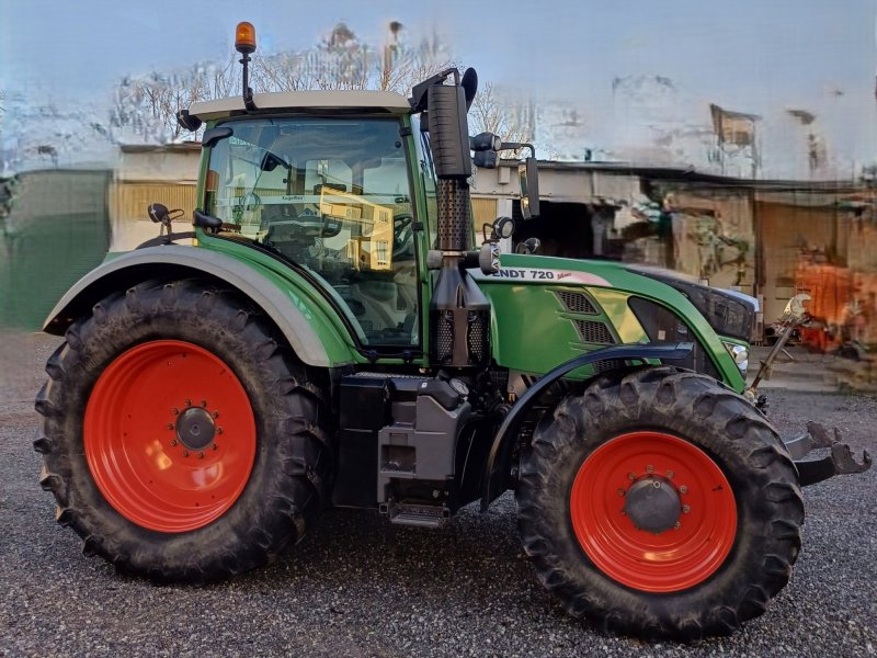 Traktor типа Fendt 720 Vario, Gebrauchtmaschine в Stephansposching (Фотография 1)