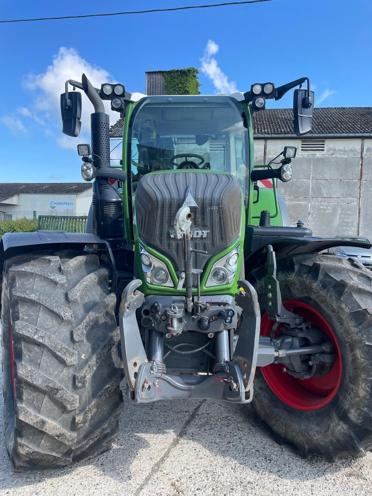 Traktor del tipo Fendt 720, Gebrauchtmaschine In BOSC LE HARD (Immagine 2)