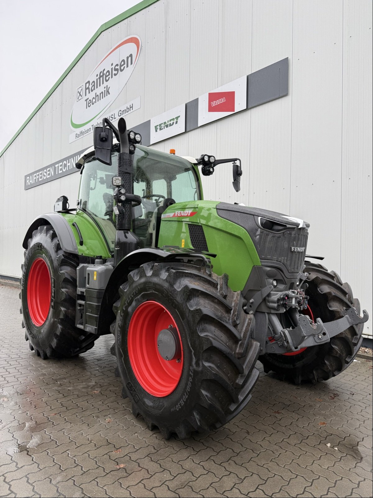 Traktor типа Fendt 722 Vario Gen7 PowerPlus, Gebrauchtmaschine в Bützow (Фотография 2)