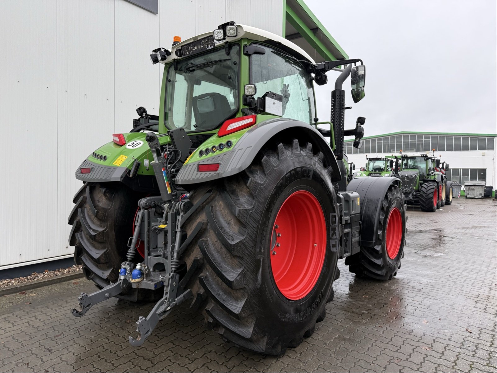 Traktor типа Fendt 722 Vario Gen7 PowerPlus, Gebrauchtmaschine в Bützow (Фотография 4)