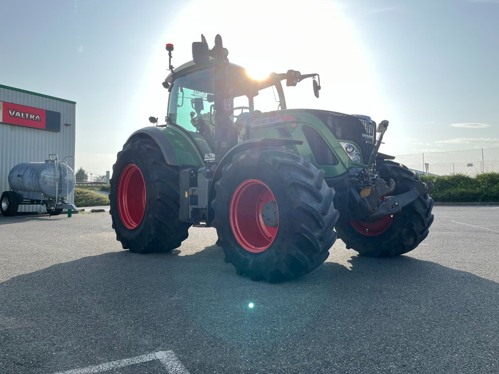 Traktor типа Fendt 722 VARIO PROFI, Gebrauchtmaschine в Calmont (Фотография 3)