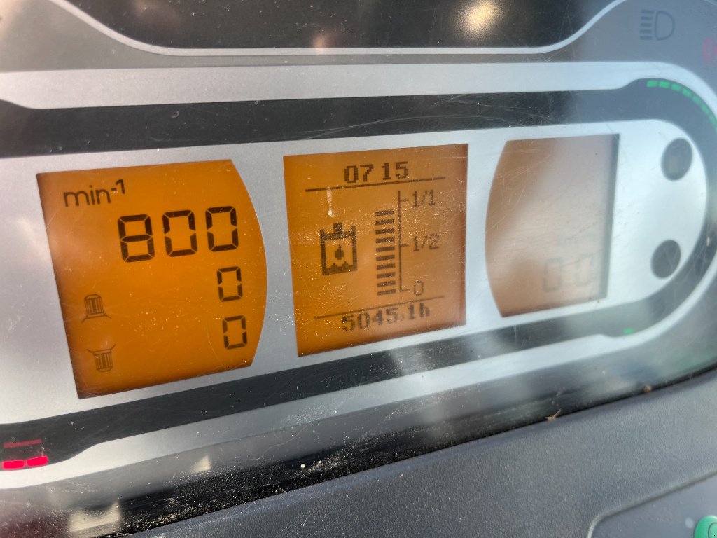 Traktor типа Fendt 722 VARIO PROFI, Gebrauchtmaschine в Calmont (Фотография 11)