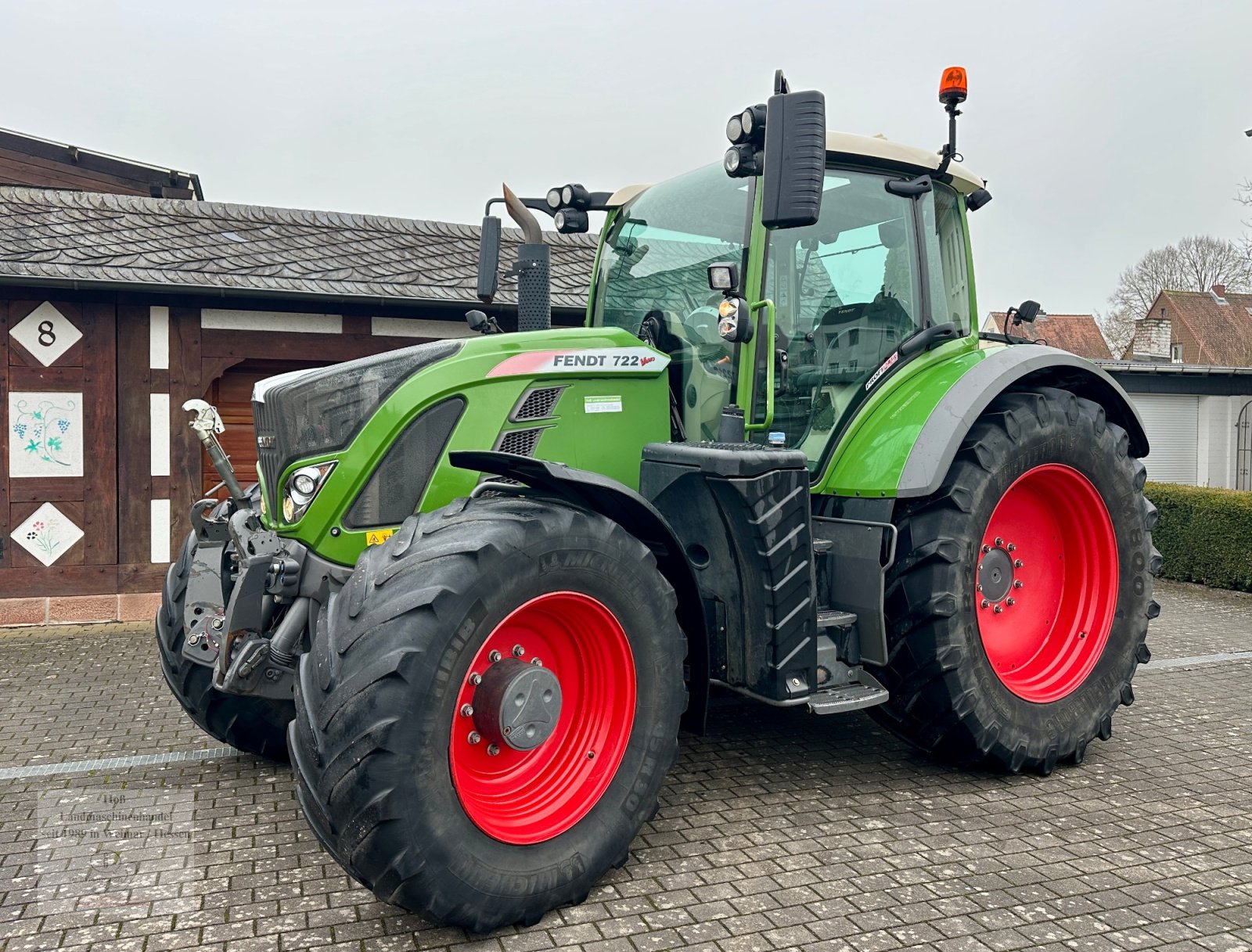 Traktor of the type Fendt 722 Vario ProfiPlus S4, Bj 17, 6.170 h, RTK ( 718 720 724 ), Gebrauchtmaschine in Weimar/Hessen (Picture 1)