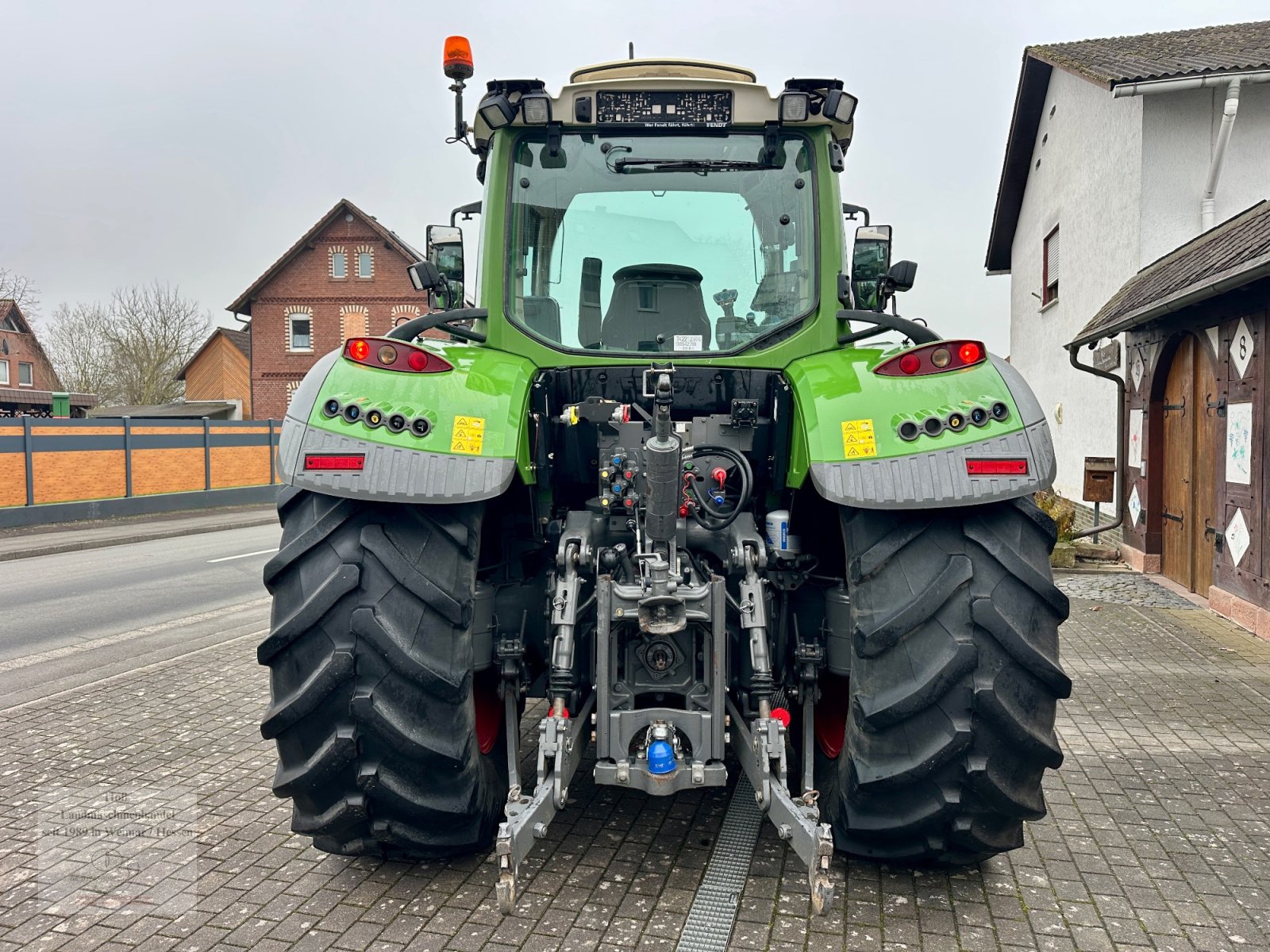 Traktor of the type Fendt 722 Vario ProfiPlus S4, Bj 17, 6.170 h, RTK ( 718 720 724 ), Gebrauchtmaschine in Weimar/Hessen (Picture 7)